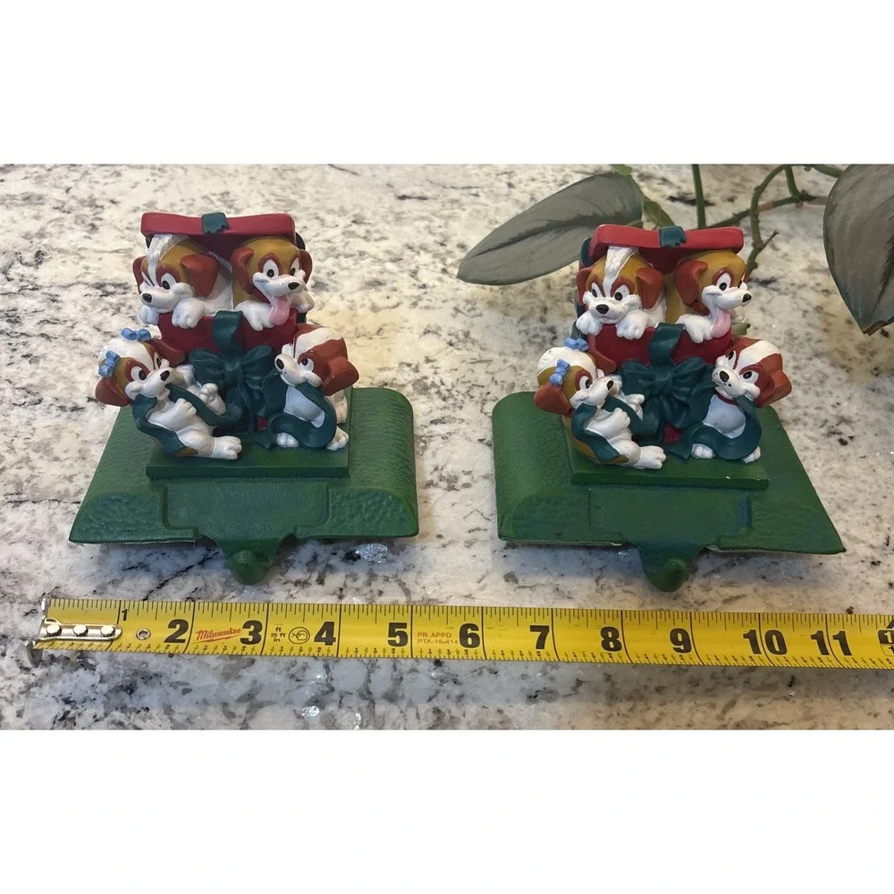 2 Beethoven Puppies Vintage‎ Stocking Holders 1996 Universal Studios Very Rare